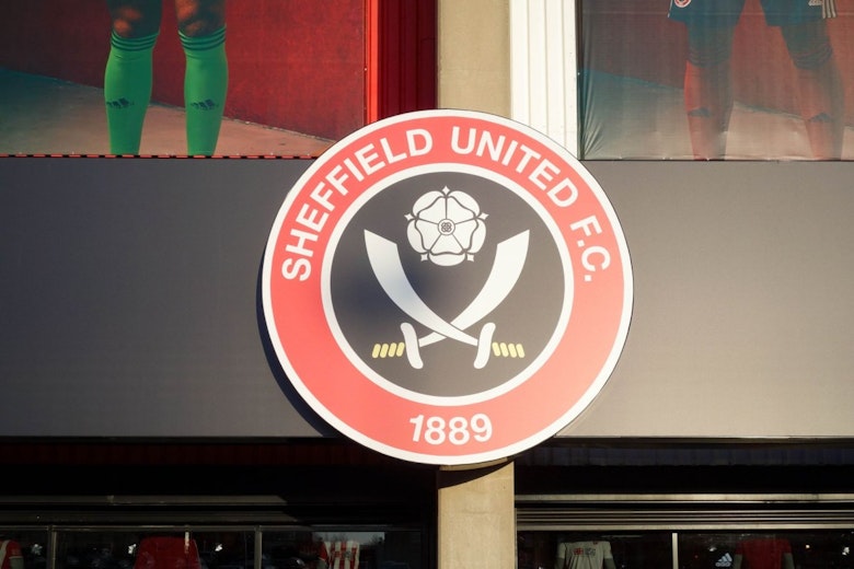 Sheffield United címere 001